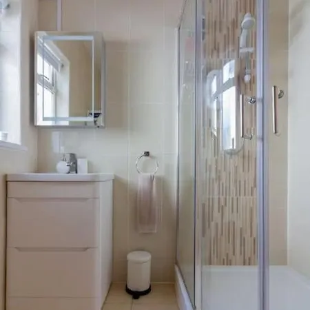 Guestready - Charming Escape In Templeogue Village Apartamento