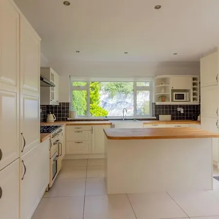 Guestready - Charming Escape In Templeogue Village